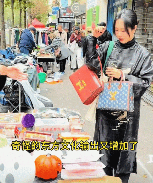 竟被外国铲屎官买爆：我的猫生前最爱吃三文鱼！开元棋牌网站小姐姐在国外摆摊卖猫咪纸扎用品(图2)